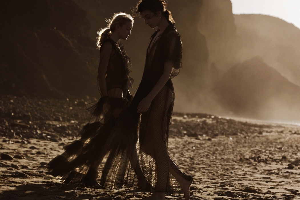 Vogue_Poland_April_Issue___Amiszki